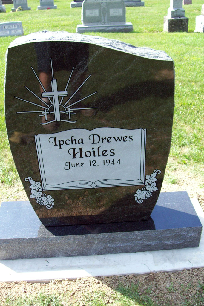 Delphos Granite Works - Custom Granite Monuments